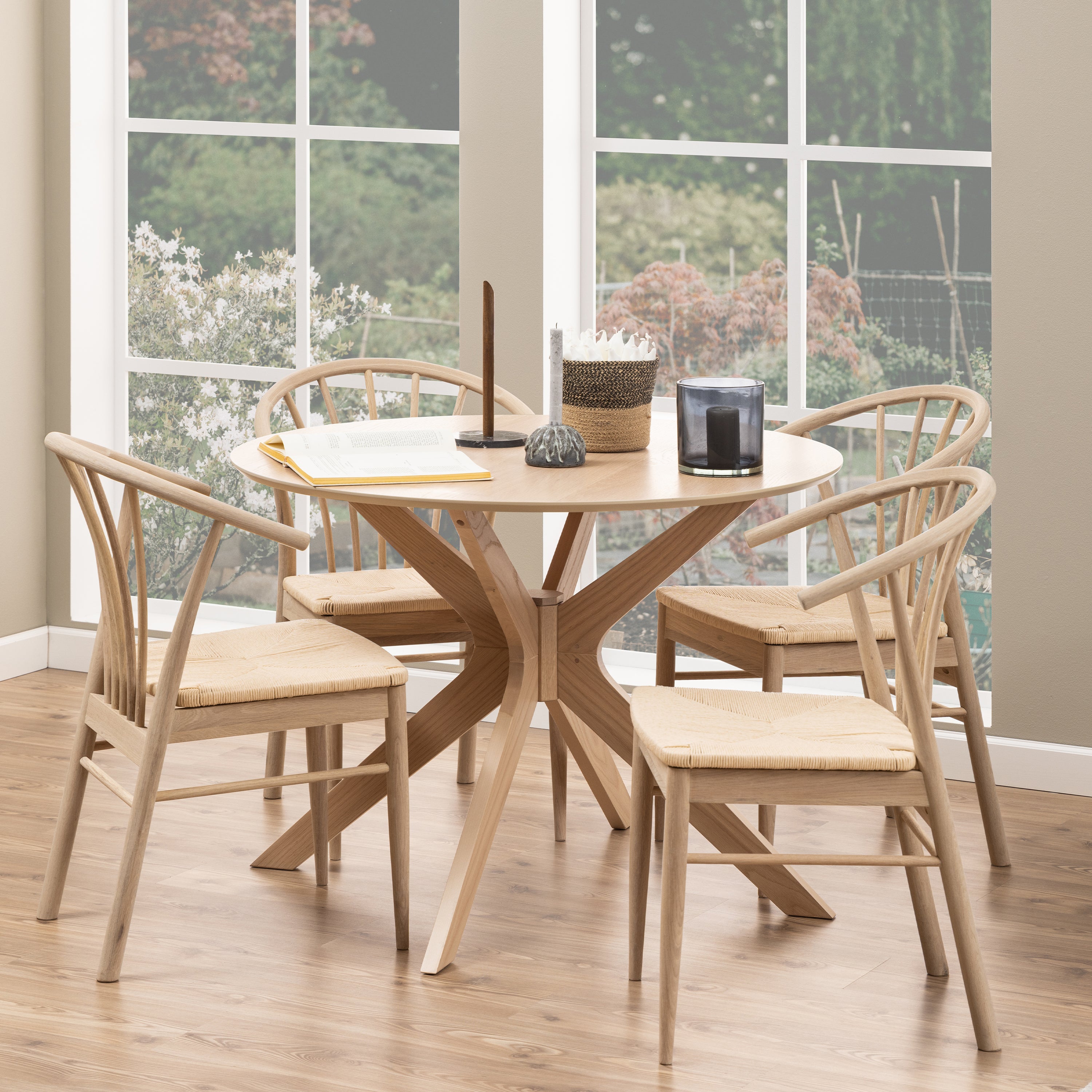I_Duncan Round Dining Table in White Oak Cassandra Dining Chair