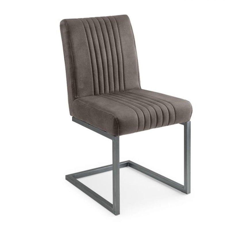 Berwick Dining T. Rustic Oak Black & Brooklyn Dining Ch. Charcoal Grey Gunmetal Leg